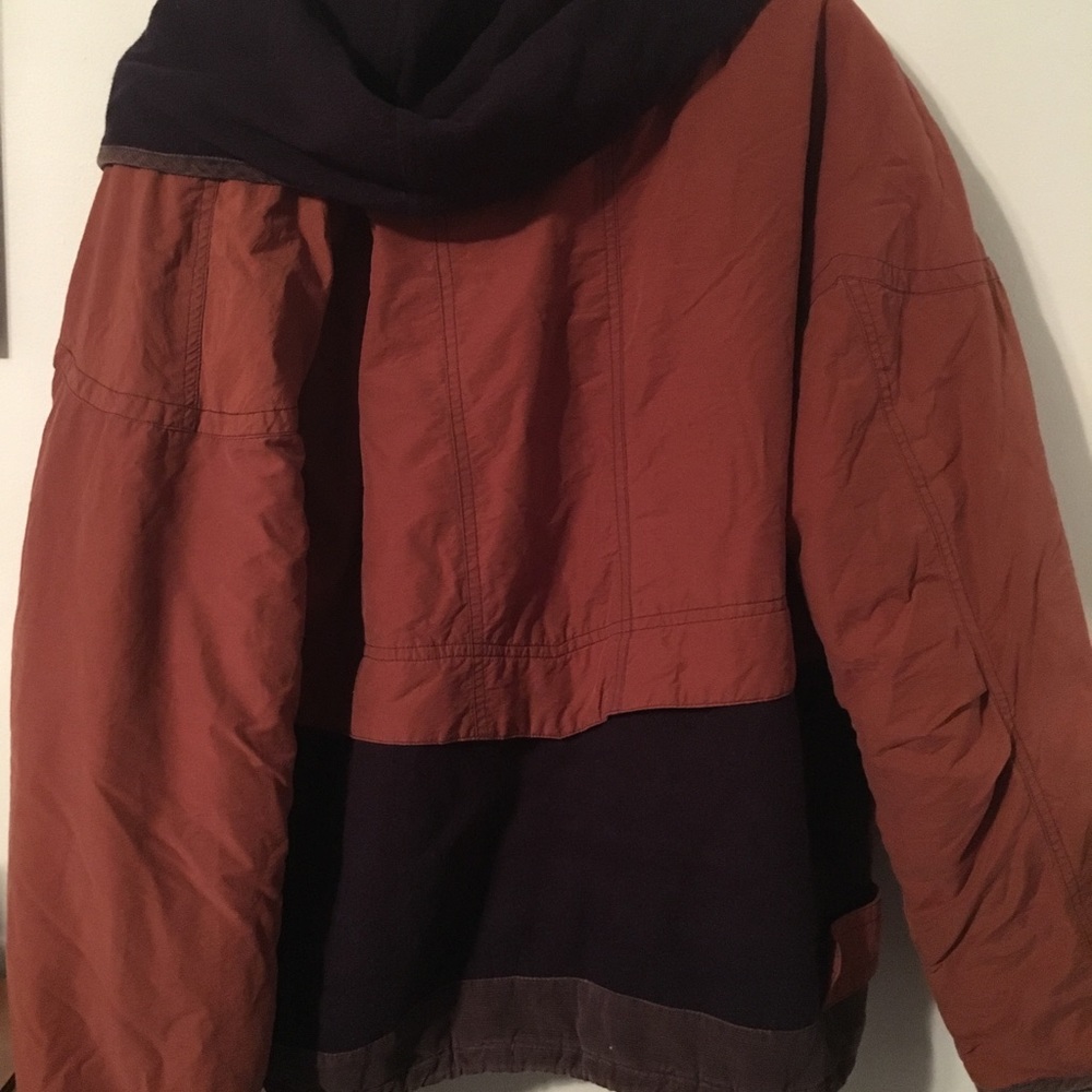 Coat - Picture 7 of 7